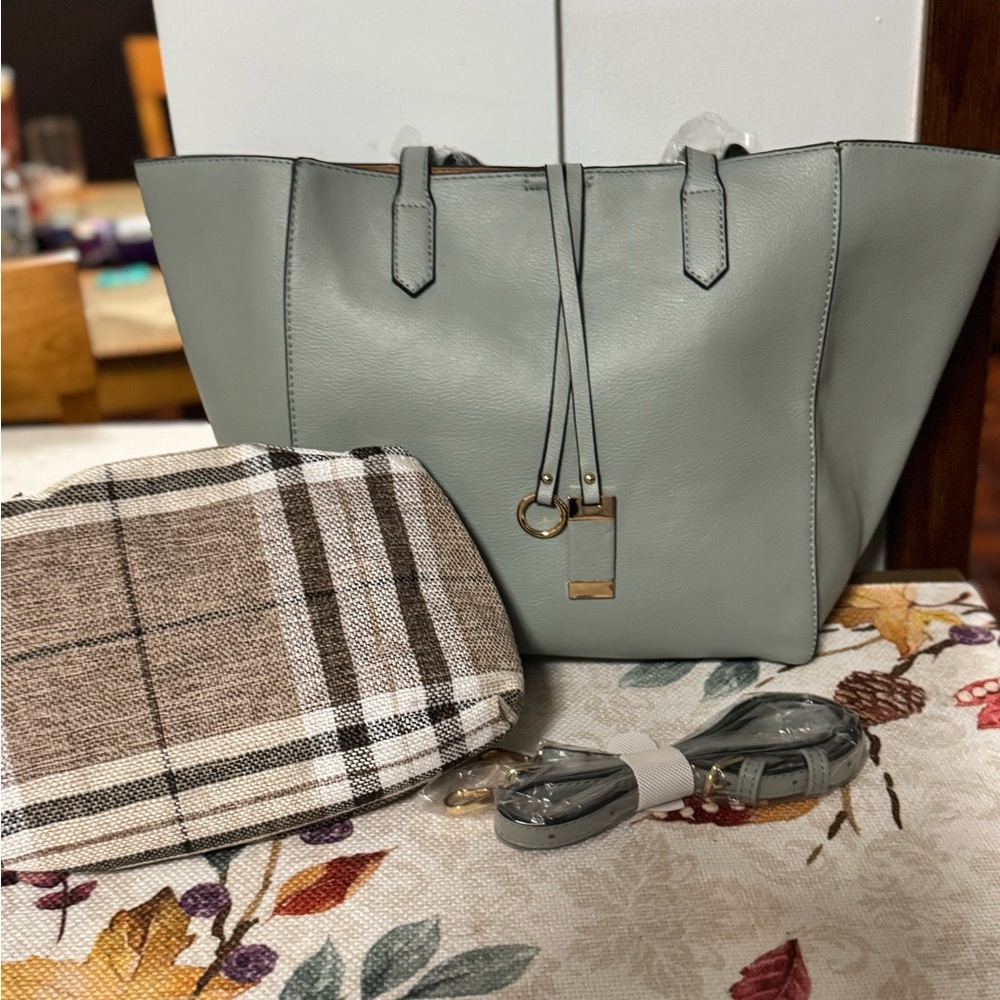 Chic Blue Tote Bag with Key Charm